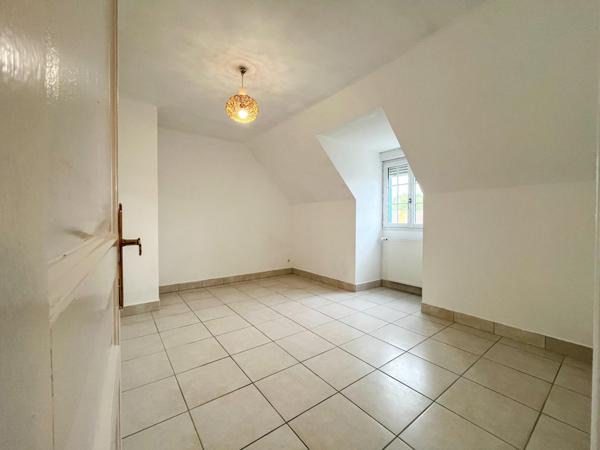 Maison 7 pièces 5 chambres garage avec hammam