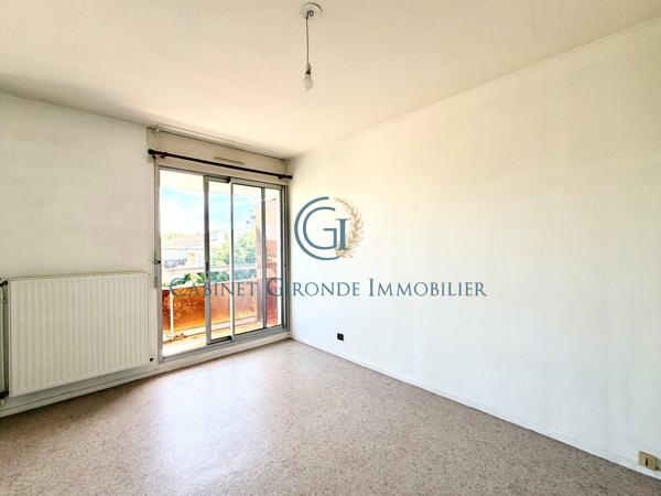 CAUDERAN APPARTEMENT T2 BALCON PARKING SECURISE Bordeaux (33200)