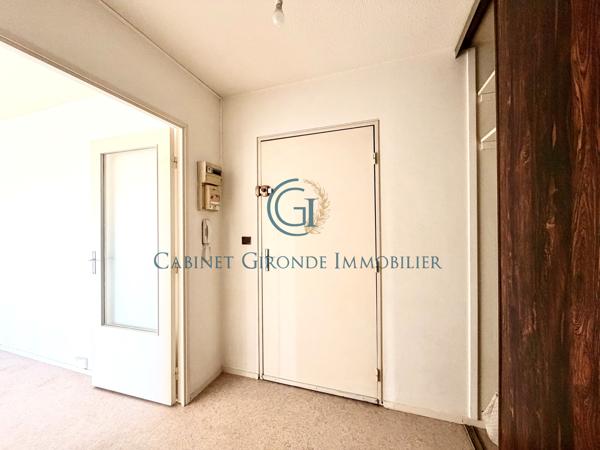 CAUDERAN APPARTEMENT T2 BALCON PARKING SECURISE Bordeaux (33200)