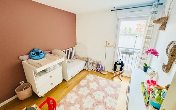 Appartement à vendre    4 pièces • 86 m2 Alfortville