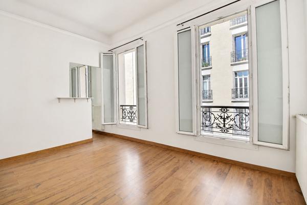 APPARTEMENT 2/3 PIECES MARSEILLE 5 - 50 M2 - DERNIER ETAGE