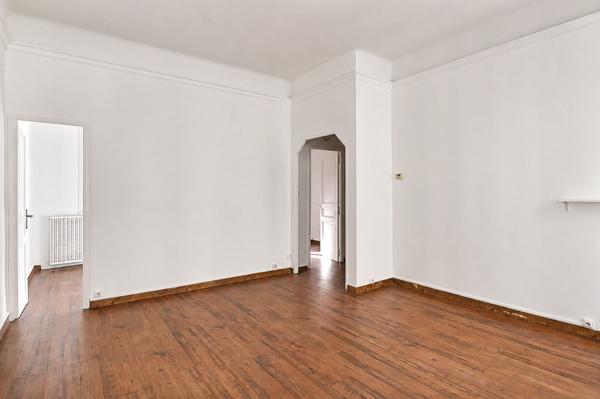 APPARTEMENT 2/3 PIECES MARSEILLE 5 - 50 M2 - DERNIER ETAGE