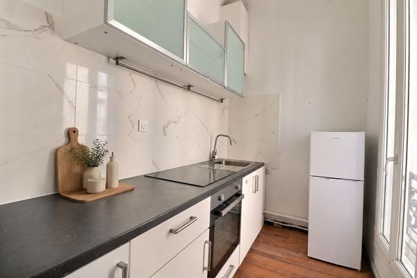 APPARTEMENT 2/3 PIECES MARSEILLE 5 - 50 M2 - DERNIER ETAGE