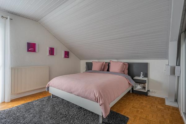 Dpt Haute Savoie (74), à vendre MARCELLAZ maison P6 de 205 m² - Terrain de 998,00 m²