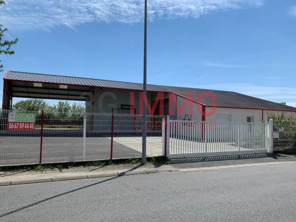 Location / Local Industriel / Bâtiment à Niort (79000)
