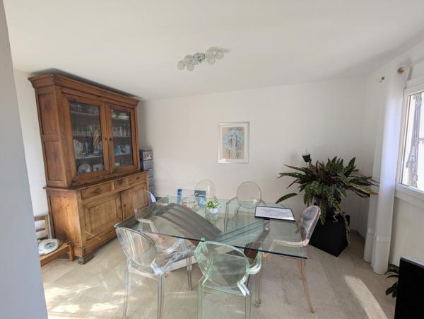 Appartement T3 avec terrasse