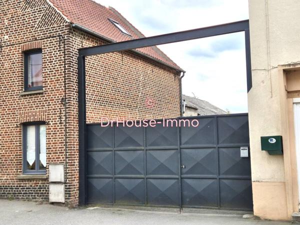 Parking / Box à vendre de 318 m²