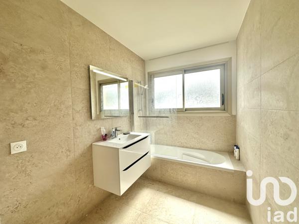 Appartement à vendre 3 pièces 72 m² Cagnes-sur-Mer