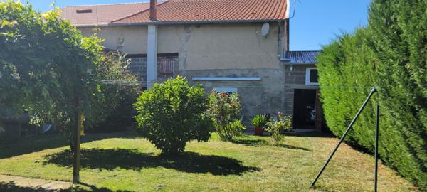 Maison plain pied - 89 m² - Jardin - Garage - AVILLERS SAINTE CROIX