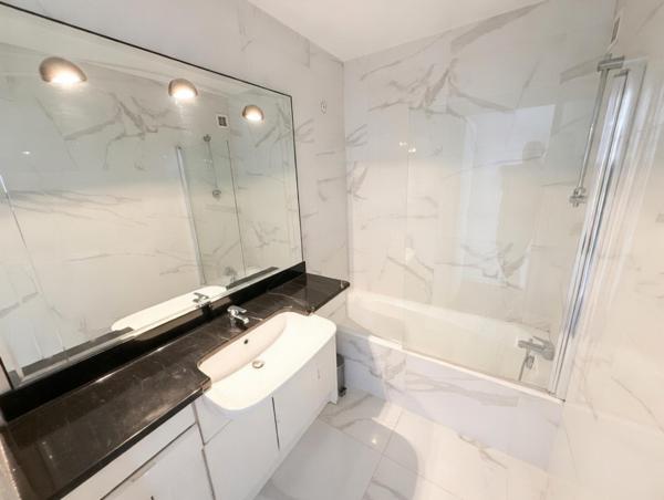 Saint-Raphaël centre appartement 3/4 pièces dernière étage