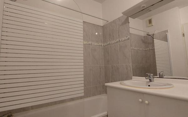 Appartement à vendre    3 pièces • 57,62 m2 Saint-Vincent-de-Tyrosse