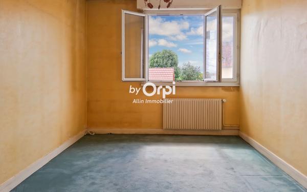 Maison à vendre    4 pièces •  Montluçon