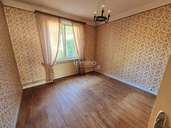 Immeuble de deux appartements à Dambach-Neunhoffen.