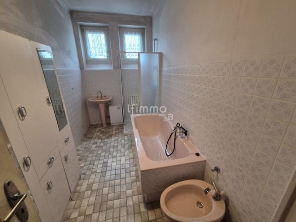 Immeuble de deux appartements à Dambach-Neunhoffen.