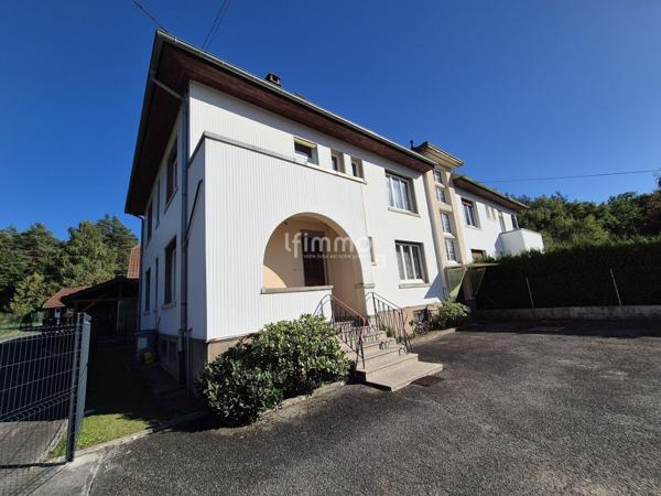 Immeuble de deux appartements à Dambach-Neunhoffen.