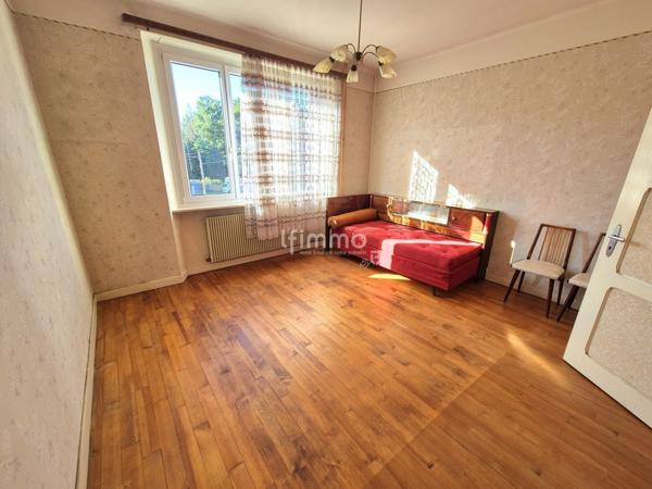 Immeuble de deux appartements à Dambach-Neunhoffen.