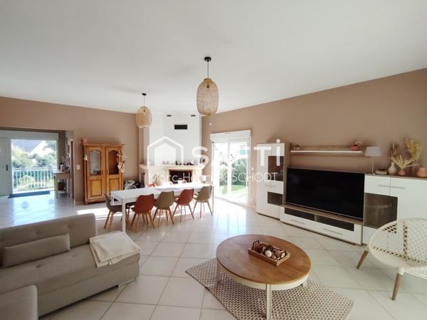 Maison 6 pièces 175m²