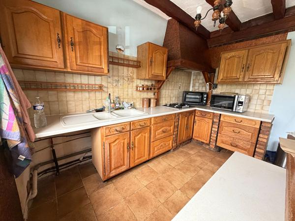 Maison de plain-pied à Linas 7 pièces  -140 m2 - Sous-sol total