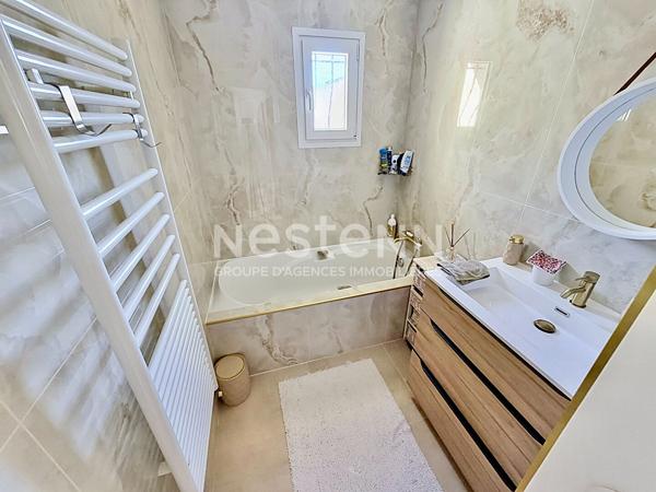 Maison Grasse Sud, 5 pièce(s) 90 m2 entièrement renovée avec piscine et garage