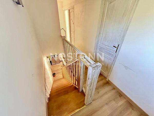 Maison Grasse Sud, 5 pièce(s) 90 m2 entièrement renovée avec piscine et garage