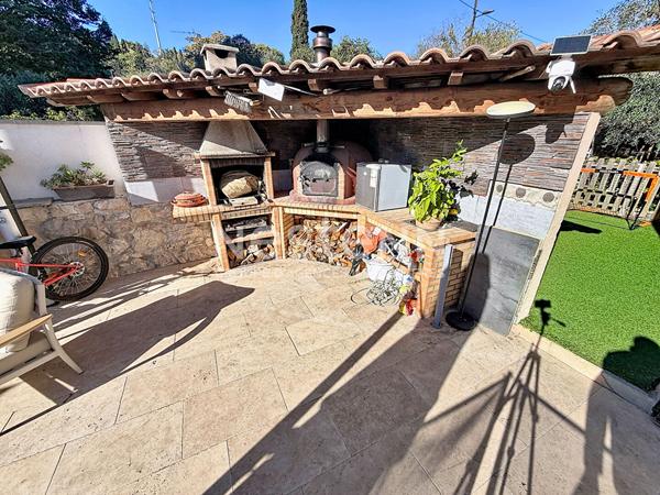 Maison Grasse Sud, 5 pièce(s) 90 m2 entièrement renovée avec piscine et garage