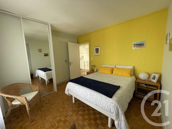 Appartement T4 à vendre  4 pièces - 116,61 m2 ROYAN - 17