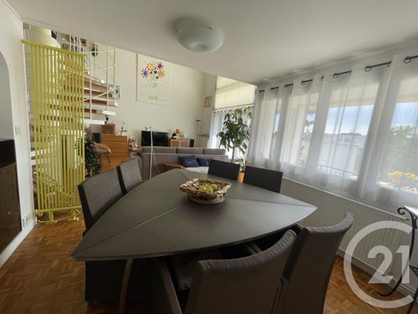 Appartement T4 à vendre  4 pièces - 116,61 m2 ROYAN - 17