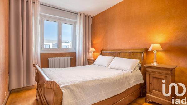 Maison à vendre 9 pièces 202 m² Ormesson-sur-Marne