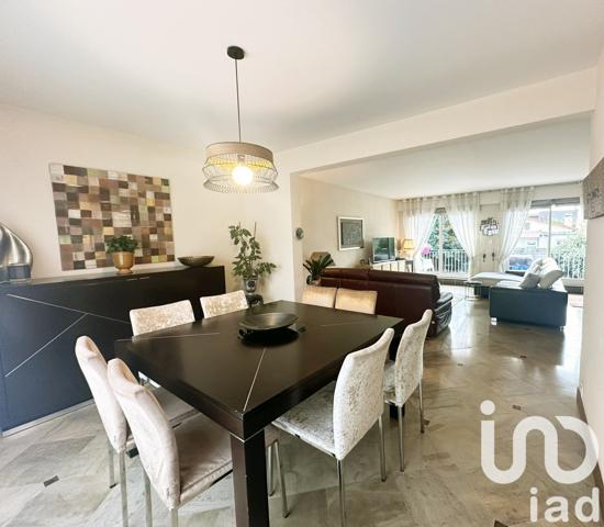 Maison à vendre 9 pièces 202 m² Ormesson-sur-Marne