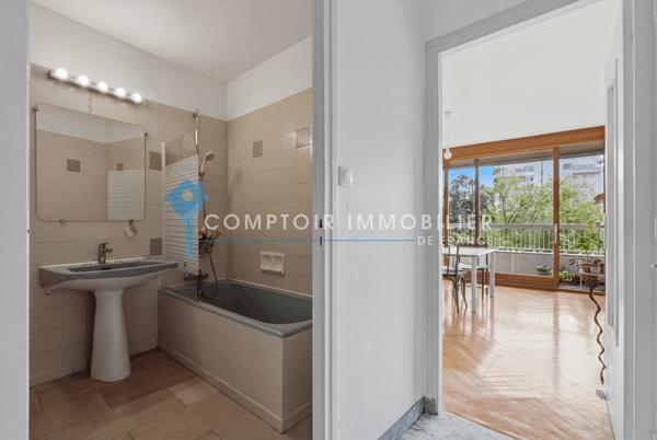 Appartement 3 pièce(s) 2 chambre(s) 101 m²