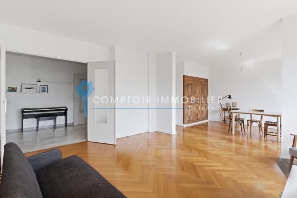 Appartement 3 pièce(s) 2 chambre(s) 101 m²