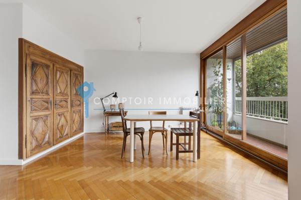 Appartement 3 pièce(s) 2 chambre(s) 101 m²