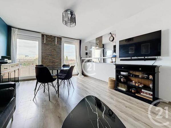 Appartement F3 à vendre  3 pièces - 59,93 m 2   MONTREUIL  - 93