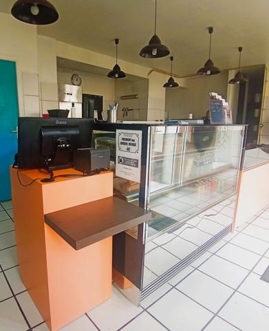 Fonds De Commerce - 57 m²