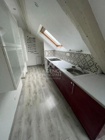 Appartement Carrieres Sous Poissy 2 pièce(s) 33 m2 Loyer 775 €/mois charges comprises **  - Référence  9183