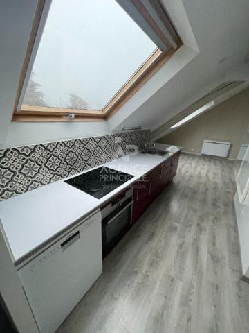 Appartement Carrieres Sous Poissy 2 pièce(s) 33 m2 Loyer 775 €/mois charges comprises **  - Référence  9183