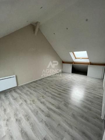 Appartement Carrieres Sous Poissy 2 pièce(s) 33 m2 Loyer 775 €/mois charges comprises **  - Référence  9183