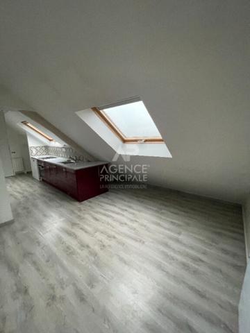 Appartement Carrieres Sous Poissy 2 pièce(s) 33 m2 Loyer 775 €/mois charges comprises **  - Référence  9183