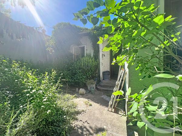 Maison à vendre  3 pièces - 63,62 m 2   CHOISY LE ROI  - 94