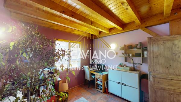 La Bréole (04340) MAISON - 7 PIÈCES - BRÉOLES