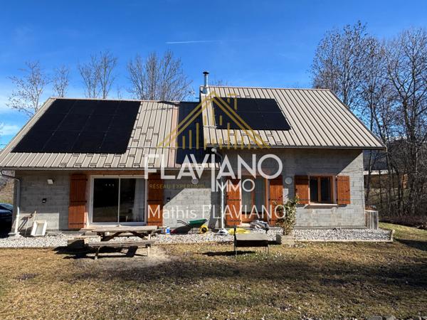 La Bréole (04340) MAISON - 7 PIÈCES - BRÉOLES