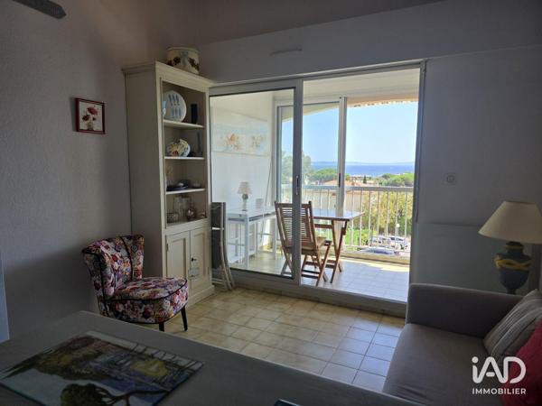 Appartement à vendre 3 pièces 50 m² Le Lavandou
