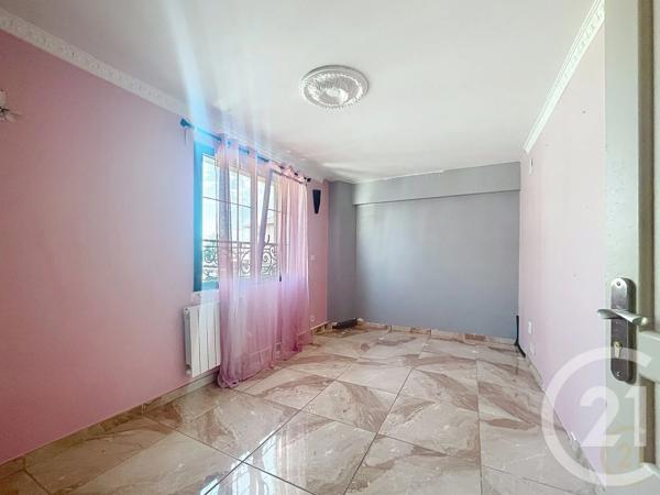 Appartement F3 à vendre  3 pièces - 65,18 m 2   BONDY  - 93