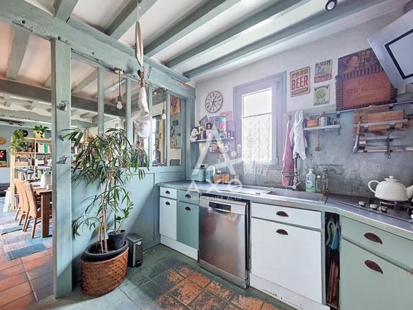 À vendre  Maison avec dépendance sur 850 m² de terrain  Allonne (60)