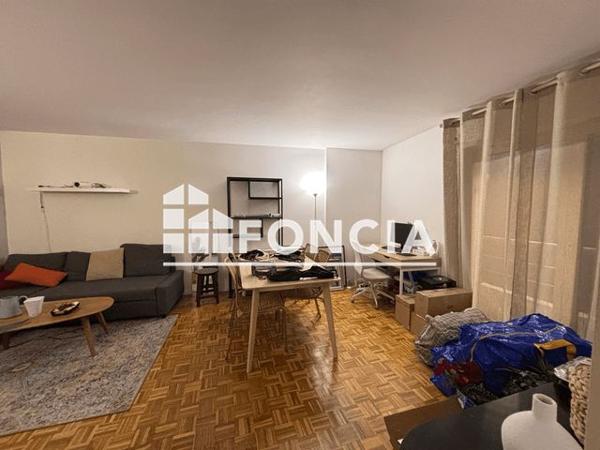 Location Appartement 2 pièces 51.75 m² - 6 PLACE BIR HAKEIM Lyon 69003