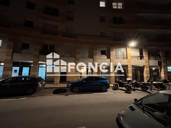 Location Appartement 2 pièces 51.75 m² - 6 PLACE BIR HAKEIM Lyon 69003