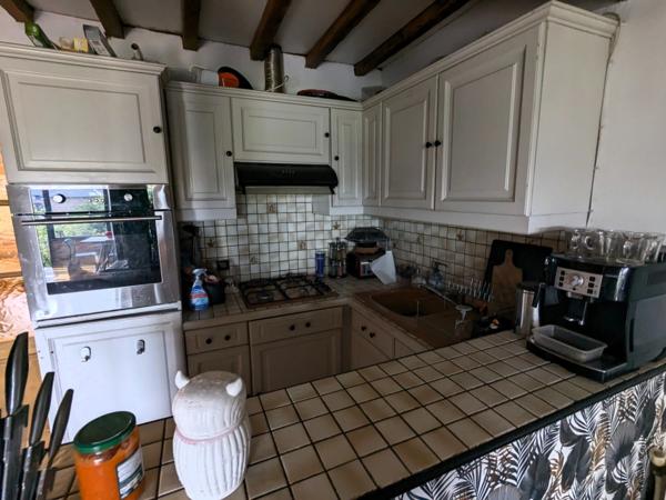 Maison bel étage avec jardin et grand garage