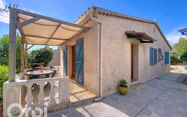 Maison à vendre    3 pièces • 71,53 m2 Fréjus