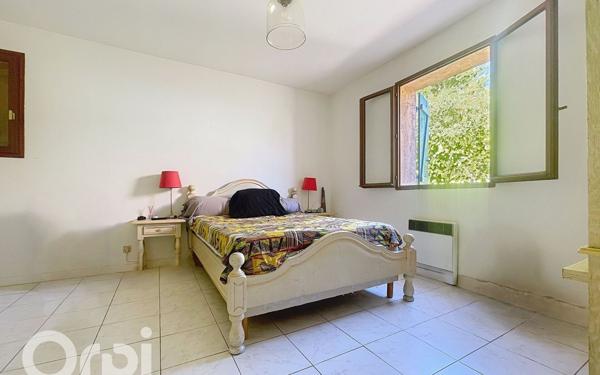 Maison à vendre    3 pièces • 71,53 m2 Fréjus