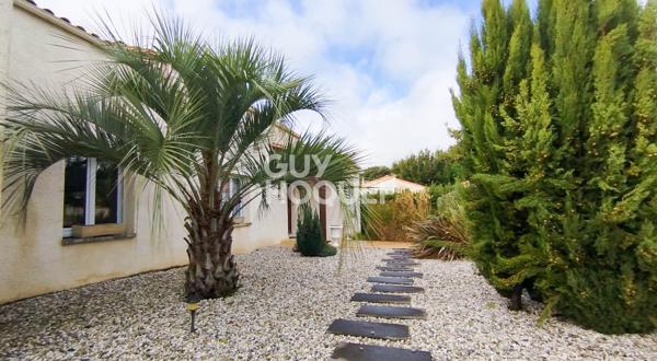 Charente-Maritime : maison de 170 m² avec jardin, garage et sous-sol aux Mathes (17570)